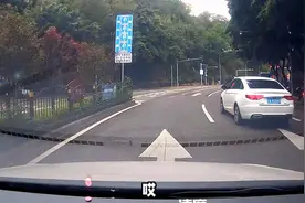 一分钟让你知道串联掉头。关注小帮汽车陪练和你分享更多驾驶干货视频封面