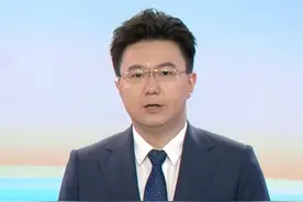 【东部战区组织陆海空火等兵力位台岛周边开展联合演训】 东部战区新闻发言人施毅陆军大校表示，4月1日开始，中国人民解放军#东部战区#组织陆军、海军、空军、火箭军等兵力，位台岛周边组织舰机多向抵近台岛，重点演练海空战备警巡、夺取综合制权、对海对陆打击、要域要道封控等科目，检验战区部队联合作战实战能力。这是对“台独”分裂势力的严重警告和有力遏制，是捍卫国家主权、维护国家统一的正当必要行动。视频封面