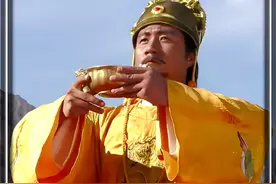 刘伯温身死，朱元璋回京收网 #朱元璋 #历史 #电视剧解说视频封面