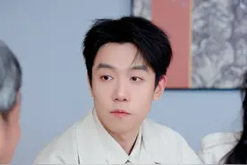 小家不幸福，谈何顾大家，只有经营好自己的小家，才是真正的千金不换。  #支付宝门诊险 #好医保门诊险 #好险我有蚂蚁保视频封面