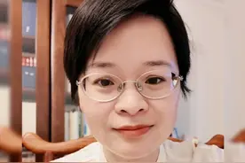 恍然大悟，“万紫千红总是春”竟不是写春天！ #人文星闪耀计划 #答疑解惑 #朱熹 #朱熹春日 #在抖音探索文学之美视频封面