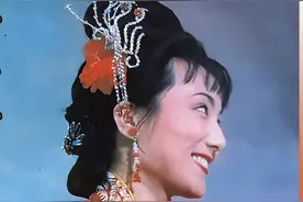 孟姜女千里之路为丈夫送寒衣，却遭受各种苦难！ #怀旧经典影视视频封面