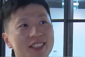 马龙：对台湾之行很向往，期待台湾美食，将以大学生的身份和大家交流。（央视频号：中国新闻）视频封面