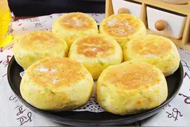 一碗面粉5个鸡蛋，教你简单好吃做法，又软又香，比面包还好吃视频封面