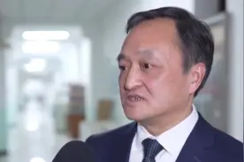 #睡不着吃褪黑素管用吗？ 医生提醒：#千万不要连续服用褪黑素 ！#两类人适用褪黑素视频封面