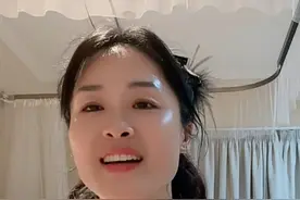 带着中国游客参观非洲马拉维的岩画遗址和面具舞视频封面