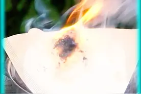 白磷到底有多可怕？ 白磷到底有多可怕？#百科 #科普 #科普知识 #冷知识 #奇闻异事 视频封面