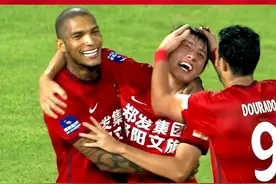 阿德里安造4球黄紫昌破门，河南嵩山龙门6-2大胜长春亚泰！#河南嵩山龙门6比2长春亚泰 #黄紫昌  #Dou来中超2022 视频封面