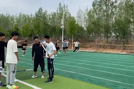 “祝中考胜利，顺利上岸”#愿你全力以赴不留遗憾 #初三加油视频封面