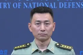 菲防长近日称，菲国防部从未参与任何与中方达成的仁爱礁内部协定。菲外交部称，马科斯政府任何内阁级官员均未同意关于中菲仁爱礁的提议。国防部回应：菲方抵赖狡辩，终将得不偿失。视频封面