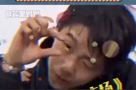 哈哈哈哈哈短短10s内容却很丰富！全世界都在比这个手势！#羽生结弦 