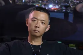 范丞丞疑似恋情曝光，爱豆不能谈恋爱？ #范丞丞 #影视从业者 #娱乐圈的那些事儿 
#娱评乐子人期中考 #范丞丞恋情视频封面