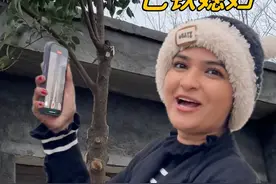 巴铁媳妇翻新农村房子，赶紧拍视频给娘家人：嫁中国真是嫁对了！视频封面