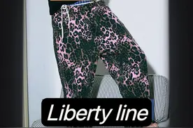 抖音8个穿搭博主 10个做自主 不出意外还都是cleanfit！等一下.....这个叫口口桑的好像不一样...?#ootd穿搭 #秋冬穿搭 #穿搭  #潮流  #今天穿什么