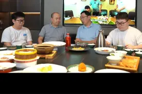 求人办事没办成，对方表达歉意时该怎么回 #饭局 #白酒 #职场 #人情世故