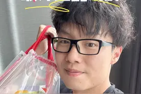 长沙马拉松这个参赛包，居然让我一个湖南人产生了骄傲感！ #2024长沙马拉松 #长沙马拉松 #马拉松参赛包 #抖音送你去跑马