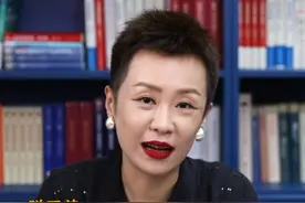 职场中我们总说的全局感是大局观么？身为领导层如何提高自己的大局意识？#2022抖音知识跨年季 #罗振宇万人共创跨年演讲 视频封面