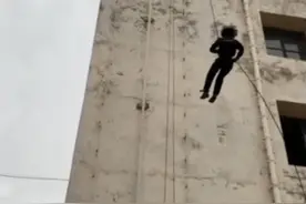 飒！带你零距离感受女特警训练现场 #螺警官 视频封面