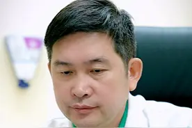 新冠会引起血栓？ #老人 #血栓 #下肢水肿 #血管外科孟庆友视频封面
