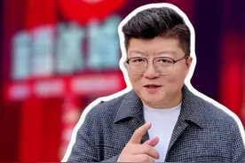 9个月狂销449亿，雪王急了吗？ 你敢想象吗，就一个从河南商丘走出来、靠着卖2块钱冰淇淋和4块钱柠檬水的品牌，成了全球门店数最多的品牌，一旦这次上市成功，创始人张红超、张红甫兄弟会不会成为新的首富呢？#餐饮 #美食 #财经 #蜜雪冰城