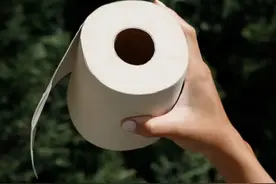 为什么不要接路边的免费纸巾？视频封面