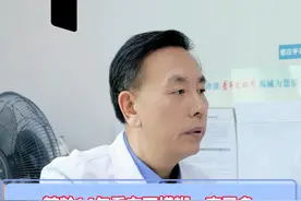 糖龄14年看东西模糊夜尿多先测肾功能胰岛功能 再制定治疗方案 糖龄14年看东西模糊、夜尿多先测肾功能、胰岛功能 再制定治疗方案#糖尿病视网膜病变 #夜尿多 #糖尿病 #糖尿病并发症 #硬核健康科普行动视频封面