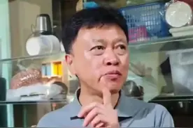 6月29日，重庆荣昌区，区委书记带头下馆子：今天这两桌我来请！（来源：长江云新闻）#大象主播说