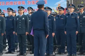 考核进行时，看军校教员的队列风采#军校#队列视频封面