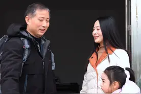 艾滋是个啥，孕妈会传娃，还有血和性，其他别害怕。遵守性道德视频封面