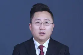 #建议孩子违法家长必须赔偿被害人 治熊孩子先治甩手家长！#未成年犯罪 #未成年犯罪父母该不该担责 #大v说 #声量计划视频封面