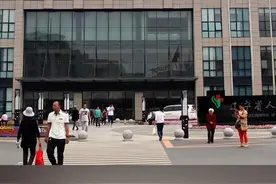 重复使用一次性医疗器械，辽宁省人民医院被给予警告#辽宁 #一次性医疗器械视频封面