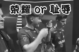 银牌是沾满遗憾的荣耀
#csgo #s1mple #csgo马西西 视频封面
