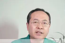 小朋友经常咳嗽感冒，一碗养肺汤来帮忙 #医学科普 #中医 #咳嗽 #流感 #肺部健康视频封面