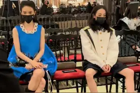 #迪丽热巴 的坐姿哈哈哈哈，她真的有在认真配合这套衣服做王子诶！#红毯 #女明星 视频封面