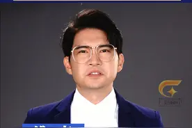 男子在学校路段逆行且辱骂志愿者！校园门口驾车更应万分警惕！#警方通报男子学校路段逆行辱骂志愿者视频封面