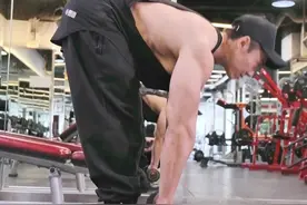 硬拉腰痛？上不了重量？做好这几点帮你解决 #硬拉 #健身教学 #努力训练热爱生活视频封面