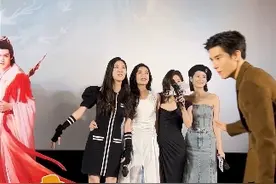 #王安宇 ：怎么落单的总是我？！！#赵露思颖儿曹斐然唱闺蜜敌蜜#赵露思   #神隐  #神隐抖音追剧团视频封面