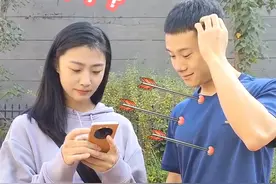 会拍照的蓝朋友 #出片 #蓝朋友 （素材来源：高新大队）视频封面