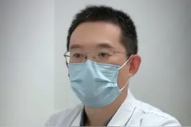 膝盖弯曲疼痛，都有哪些原因？#医学科普 #骨科徐颖鹏 #女性健康 #硬核健康科普行动  #听医生一句劝视频封面