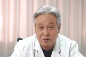 肚子里有气怎么办？排气只需一招，快点学起来。 #萎缩性胃炎 #调理脾胃 #腹胀腹痛 #养胃日常视频封面