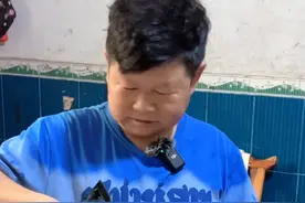 邻居送来一台苏泊尔电饭煲，按键失灵，这种问题农村最常见 #电饭煲 #维修视频封面
