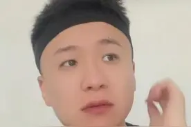 “谦让不能太过 否则小人会盛”孔融让梨对家人可以，但是对外人那得有前提~！#职场 #心眼子 #青年大学习视频封面
