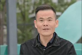 大连10吨10年的车子还能值多少...... #二手叉车全网销售中 #叉车租赁 #新能源环保电动叉车 #工程机械设备 #二手叉车视频封面