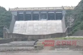 现场直击:北京密云水库开闸泄流现场