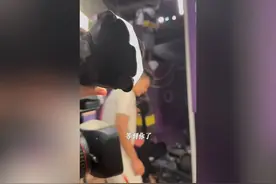中国男篮在亚洲杯中击败新西兰闯入决赛，刷新了十年来最好成绩视频封面