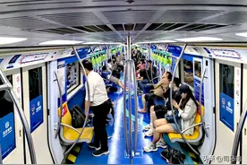 震惊！95%的北京地铁乘客都错过了这个超酷体验！图片