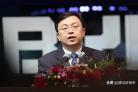 比亚迪创始人王传福：光刻机是人造的，不是神造的图片