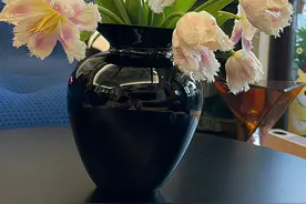 涂磊说：“女人最大的失败是在最好的年龄选择错误的婚姻图片