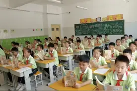 高中生，暑假请疯狂去蹭这31位老师的课！ 一图片