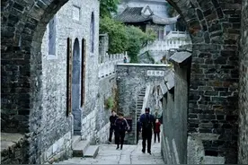镇江为什么比扬州好？ 在我多次踏足扬州与镇江的旅途中图片